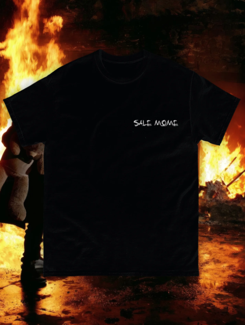 T-shirt Sale Mome